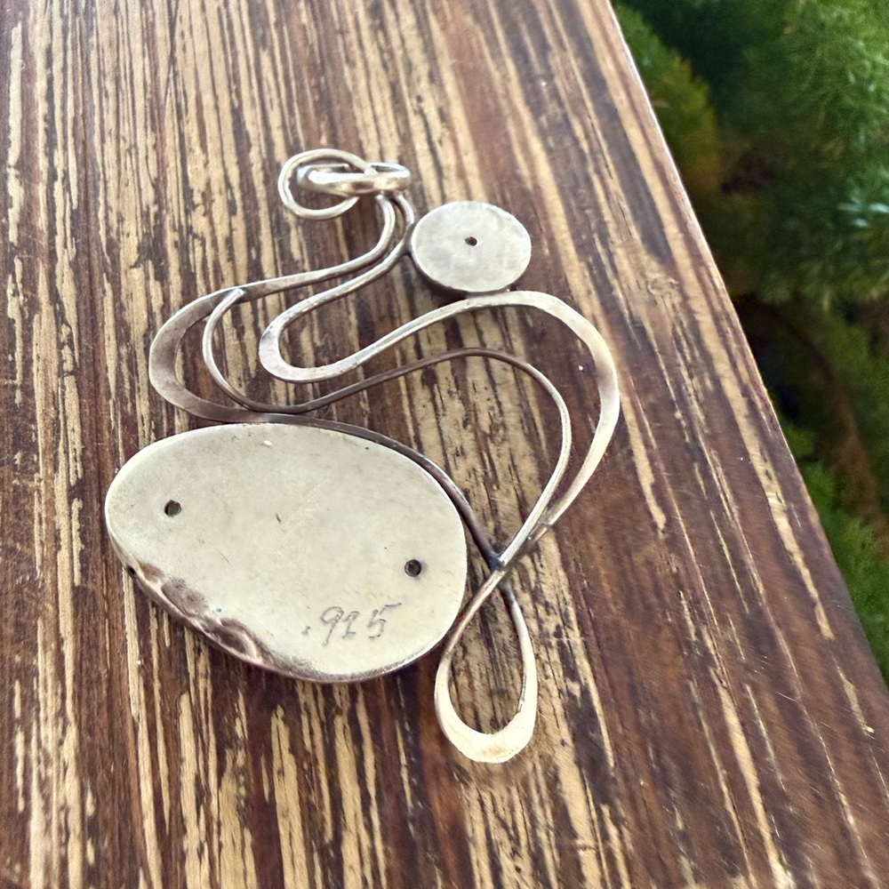 Labradorite Pendant - Picture 2 of 3